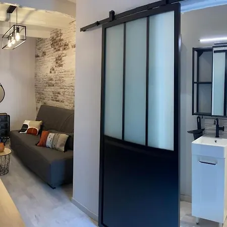 Apartment Industriel Proche Gare *