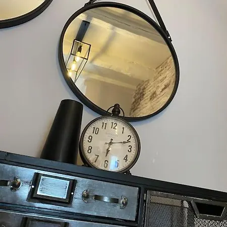 Industriel Proche Gare * セット